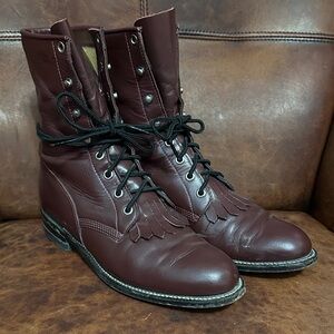 Justin Boots Vintage Women’s Kiltie Fringe Boots Ox Blood Leather Lace-Up Sz 7.5
